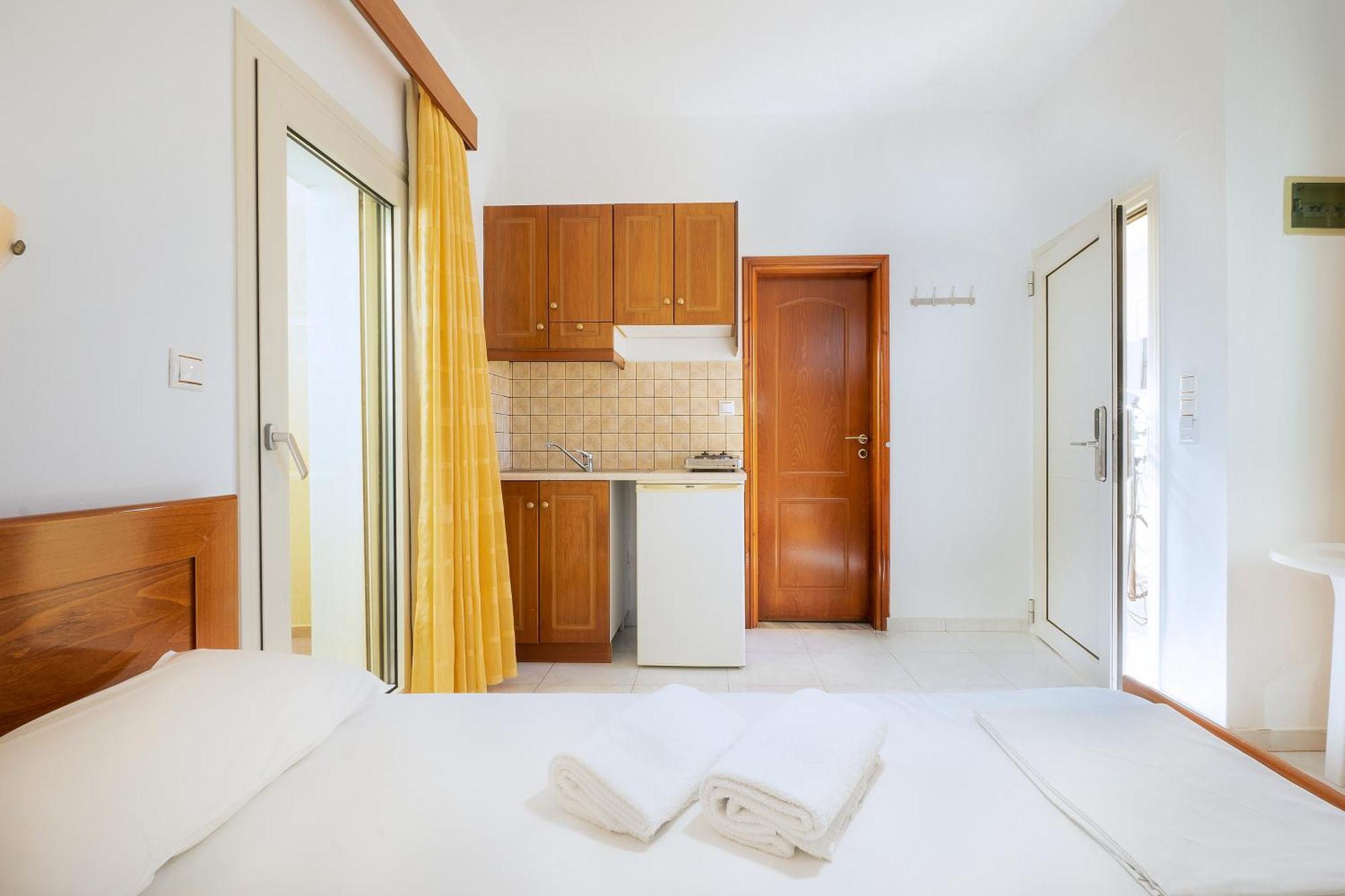 Aparthotel Georgina Agia Marina Exteriér fotografie