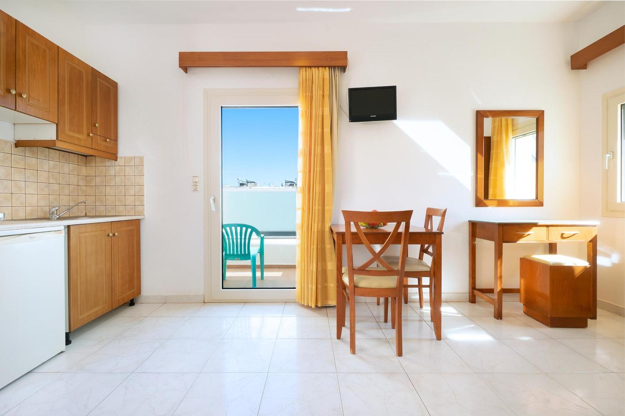 Aparthotel Georgina Agia Marina Exteriér fotografie