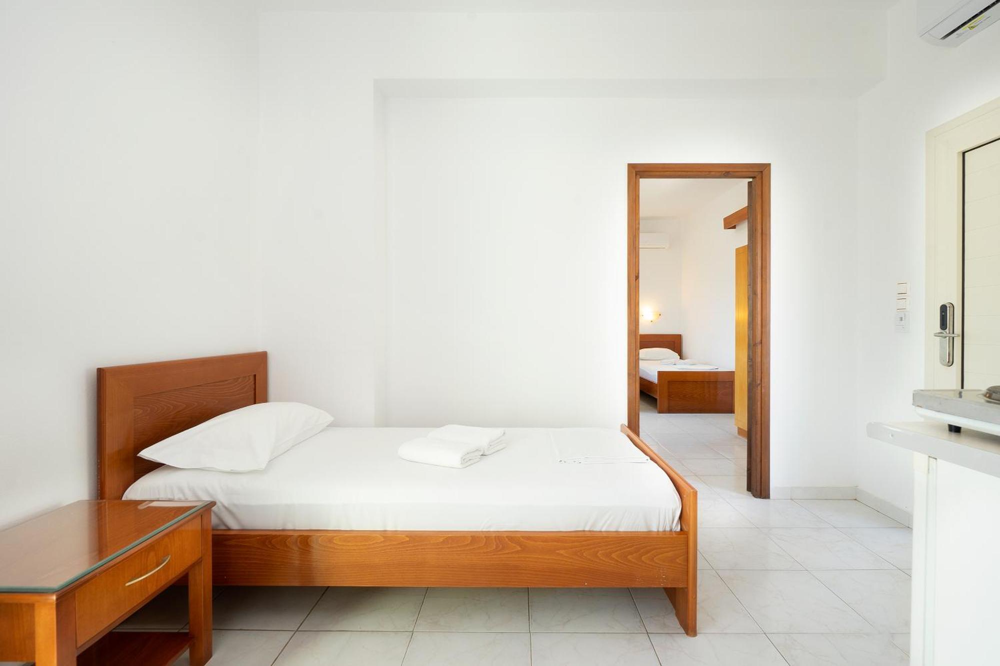 Aparthotel Georgina Agia Marina Exteriér fotografie